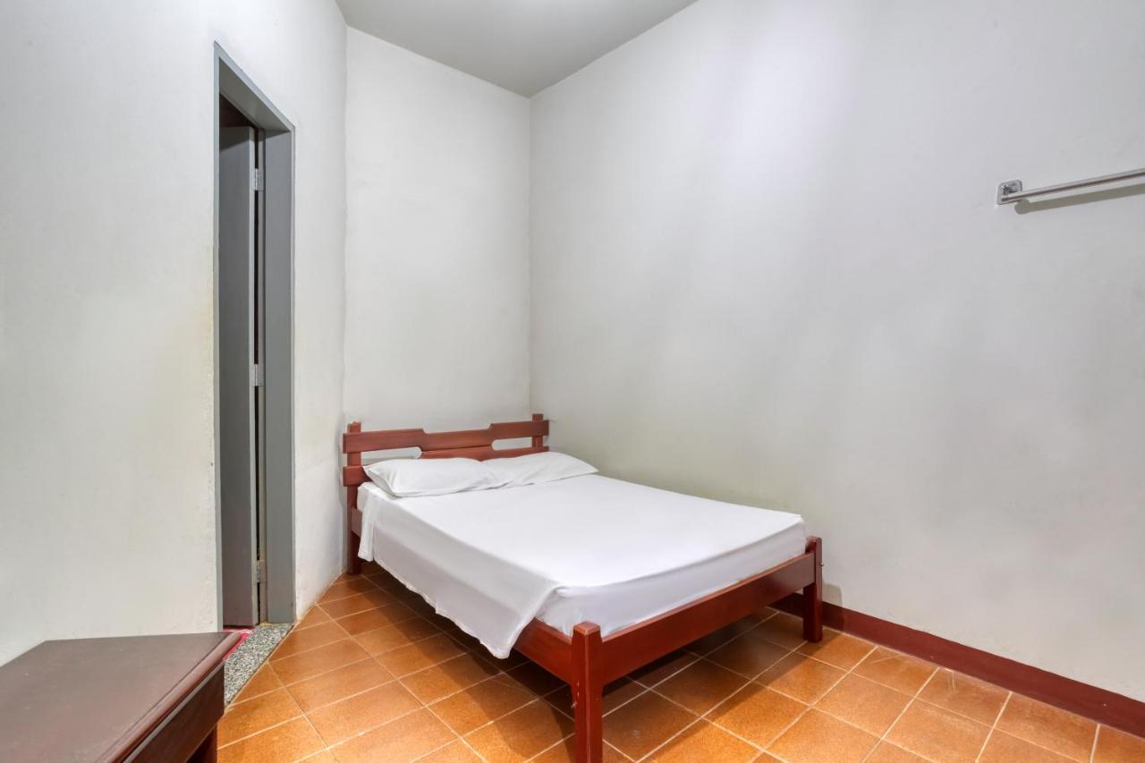 Hotel Aguia Morrinhos  Екстер'єр фото